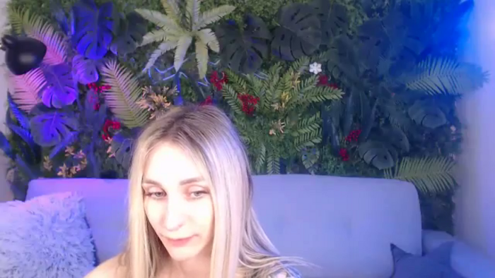 Horny_Blond