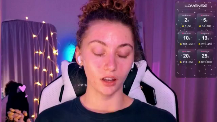 Lady_Curls