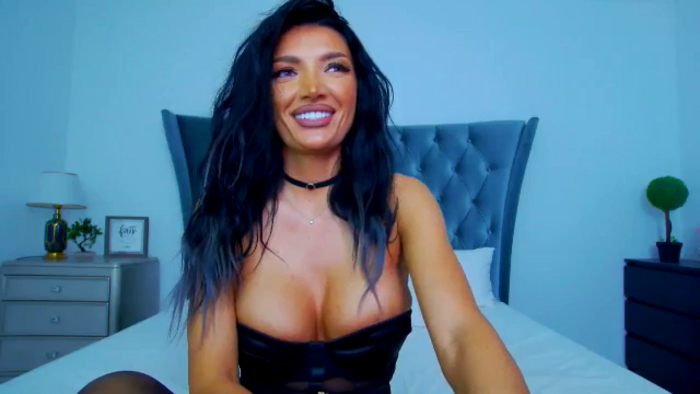 Karina_Smith