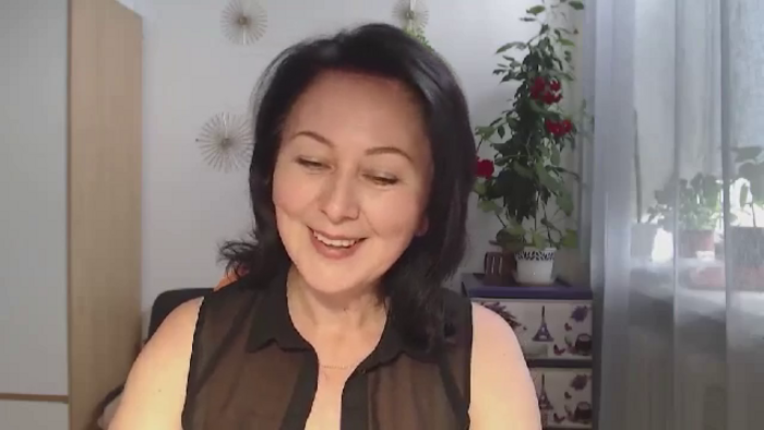 Lovely_Woman_
