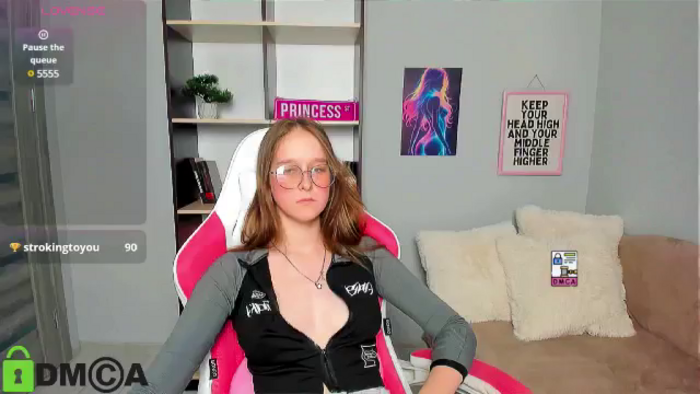 WowEmma_