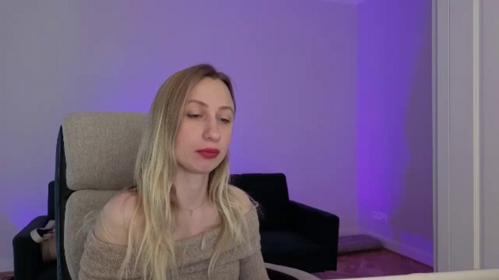 LilyFoxx