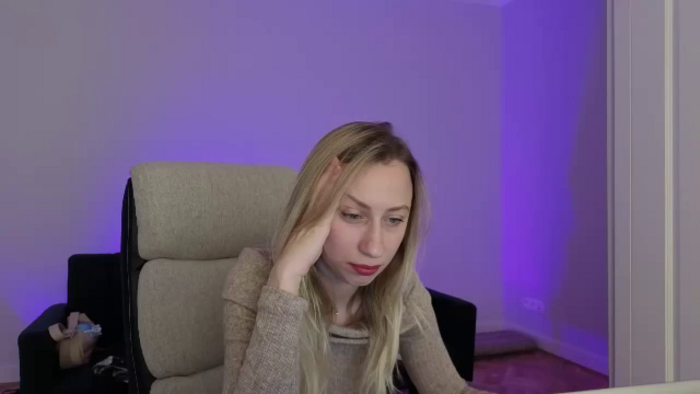 LilyFoxx