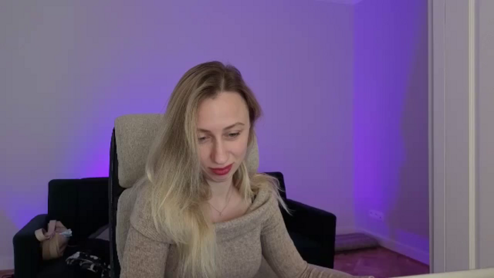 LilyFoxx