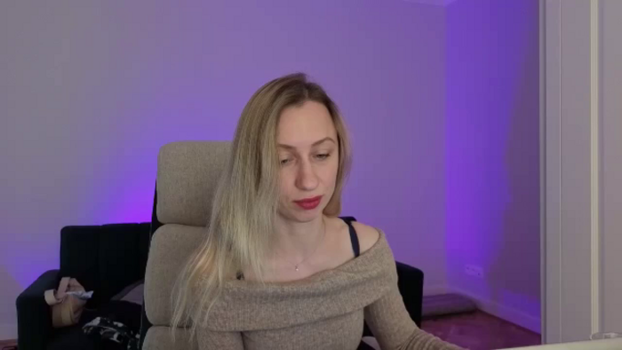 LilyFoxx
