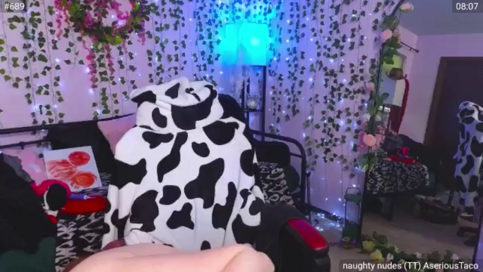 naughtybella_