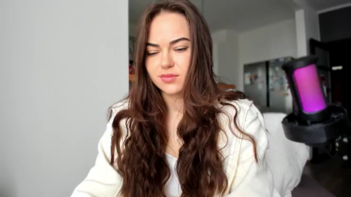 BeeTheQueen