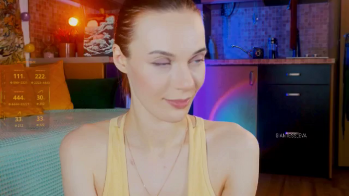 Giantess_Eva