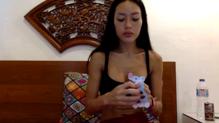 Miss_emiko