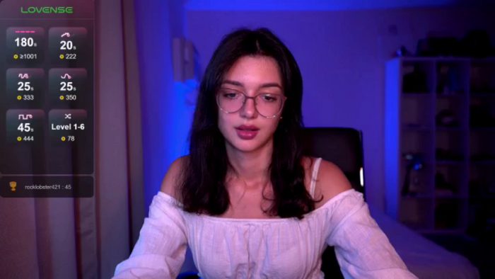 Olivia_Jeass