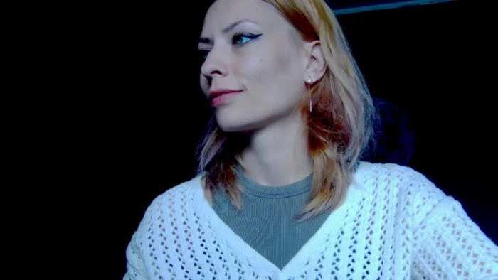 Karoline121