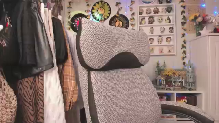 KellyAsian
