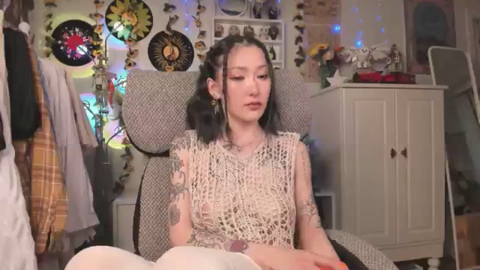 KellyAsian
