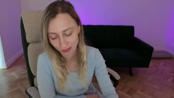 LilyFoxx