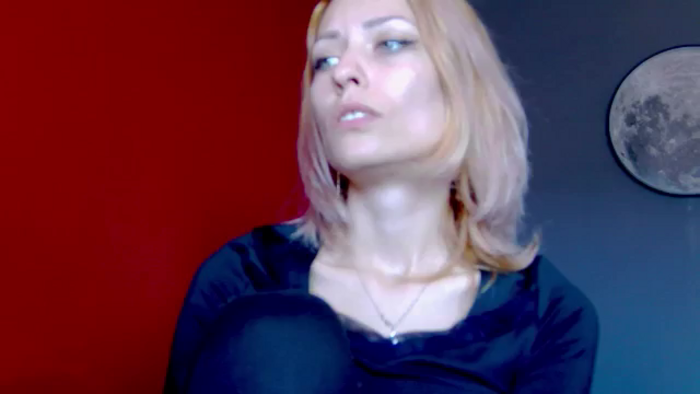 Karoline121