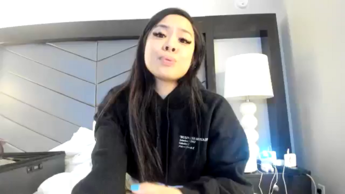 dolllface