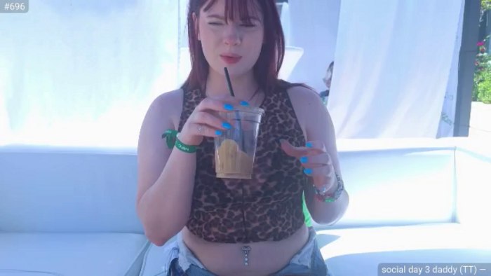 naughtybella_