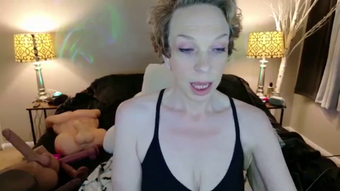 HaileeAtHome