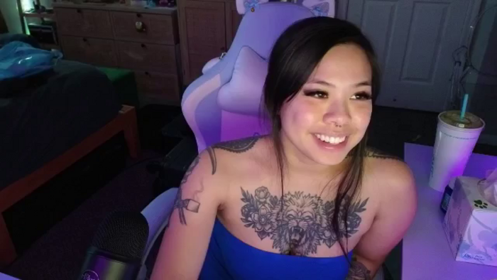 dolllface