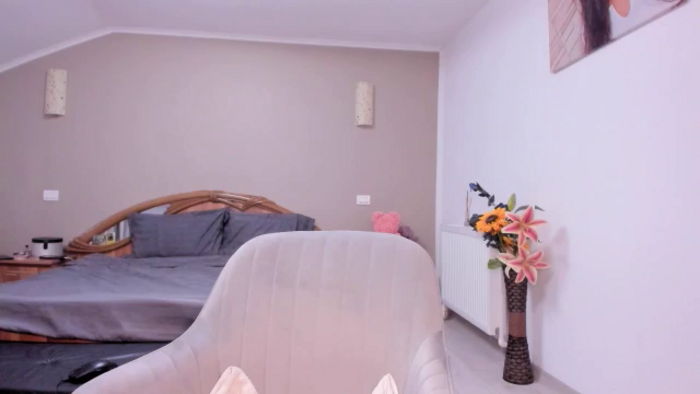 kissytease8