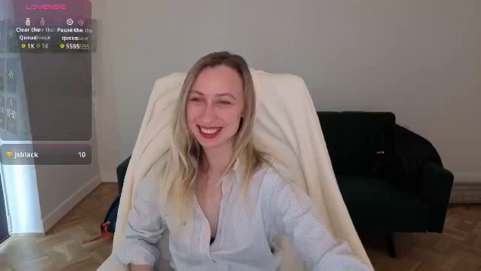 LilyFoxx