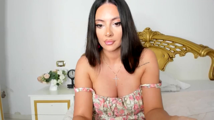NycoleAniston