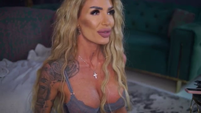 RaquelleVon
