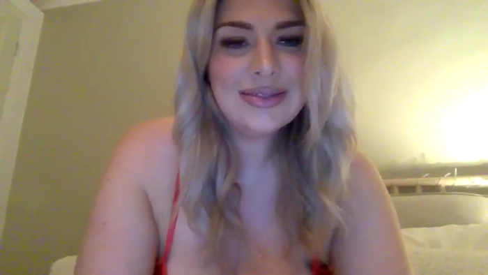 Roxy_Reveals