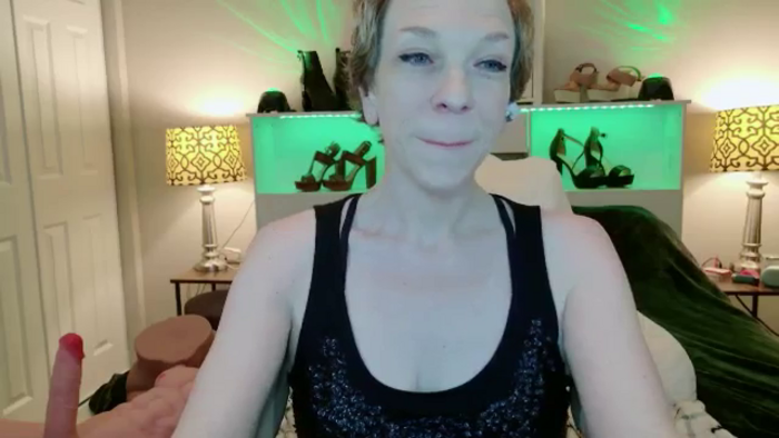 HaileeAtHome