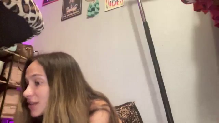 QTGirlNxtD00R