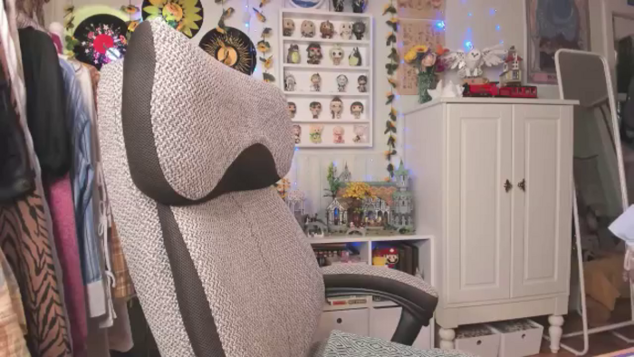 KellyAsian