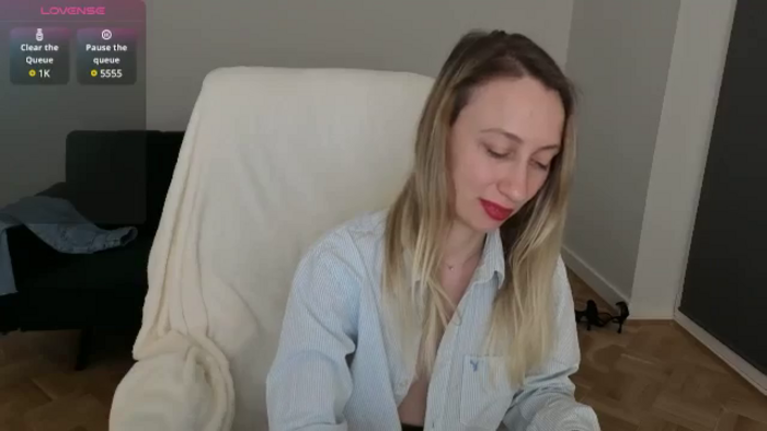 LilyFoxx