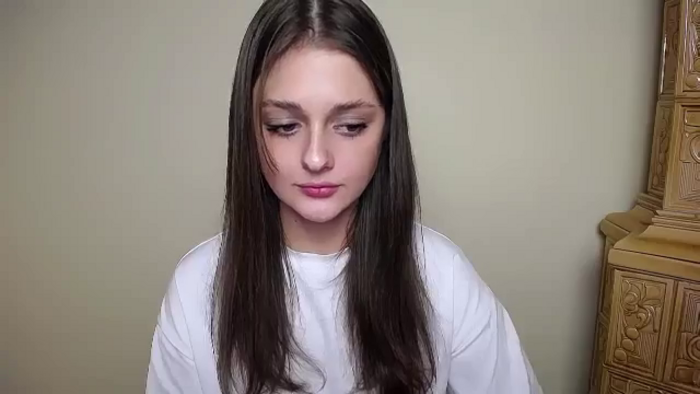 LolaAlians_