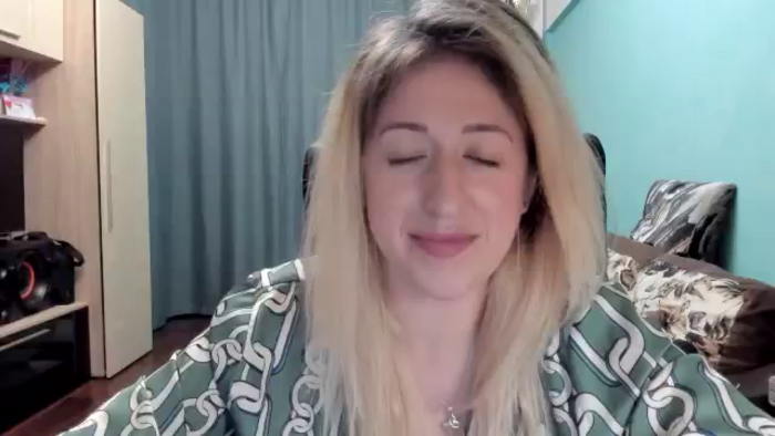 SweetDelia_