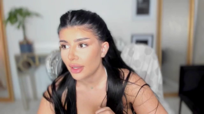 moniqueeale