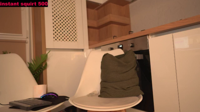 Leti_squirt