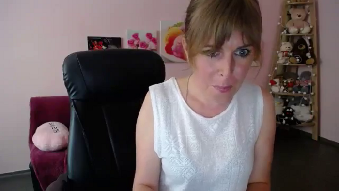 Liana_Ray