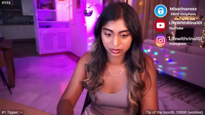 Missrinaroxx