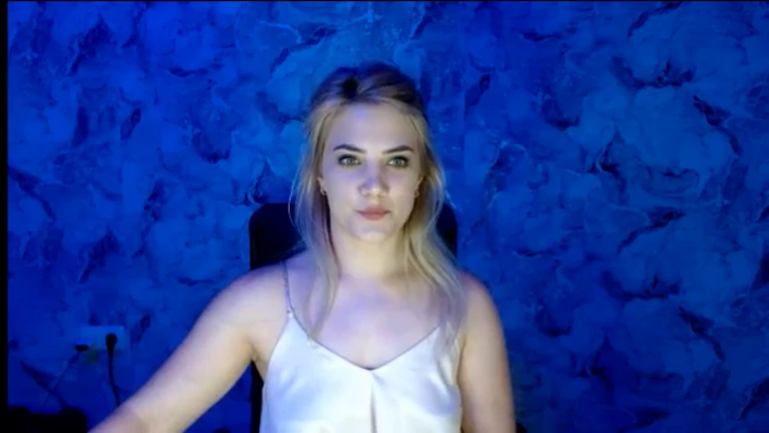 Nika_gold1