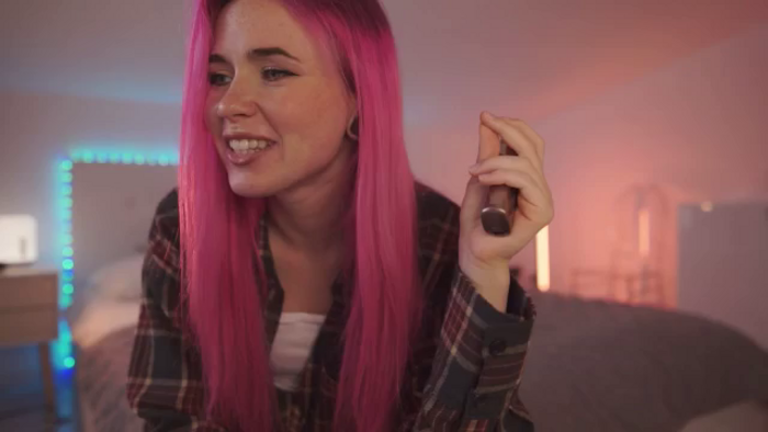Sarah_Pink