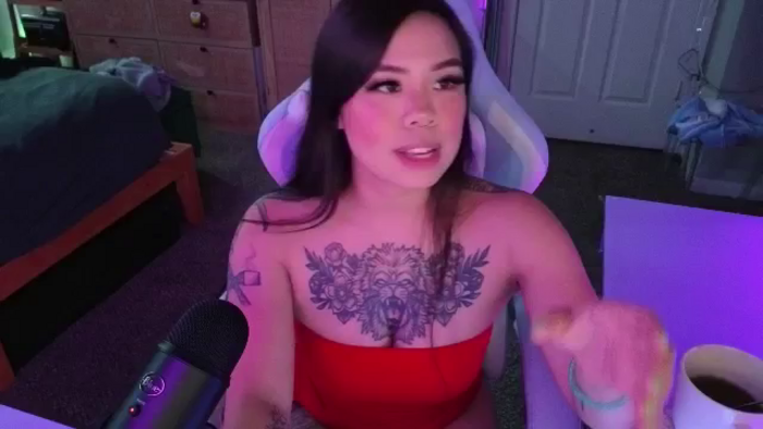 dolllface