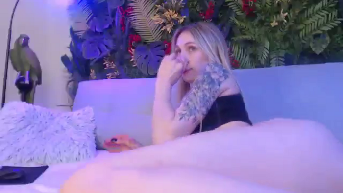 Horny_Blond