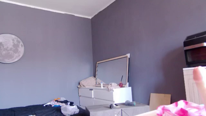 Karoline121