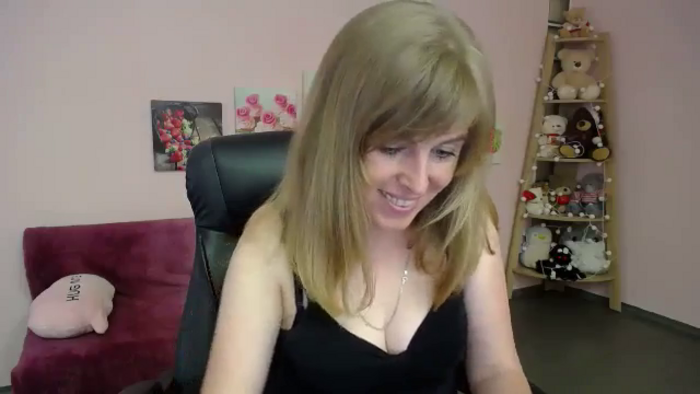 Liana_Ray