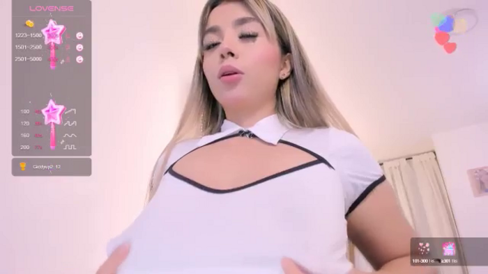Stefany29