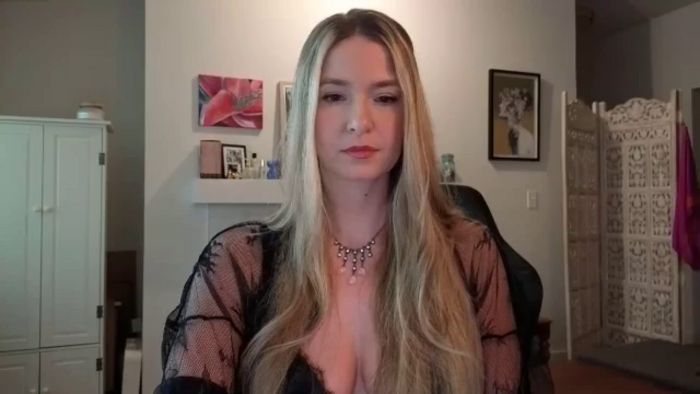 JinnaWhite