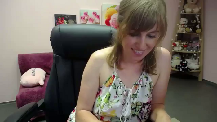 Liana_Ray