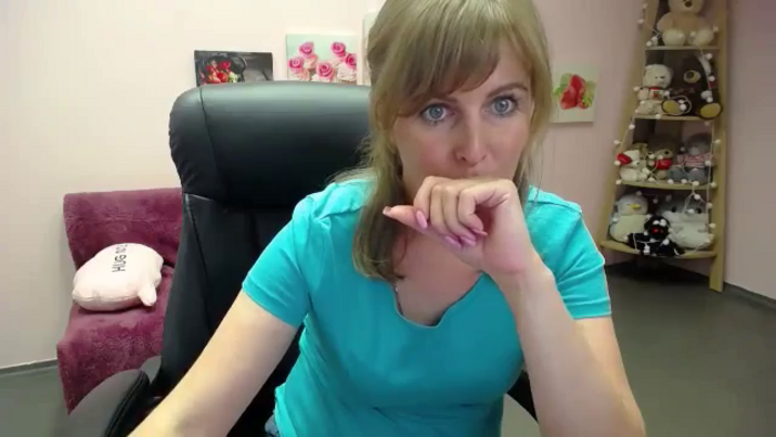 Liana_Ray