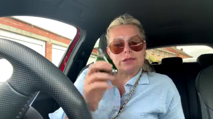 LarasDen
