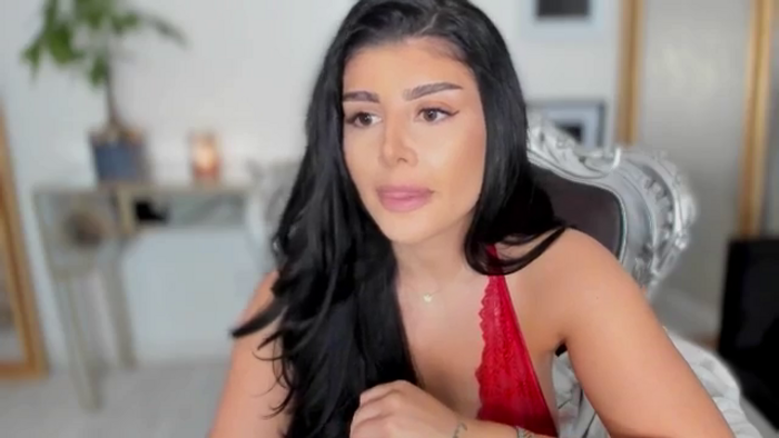 moniqueeale